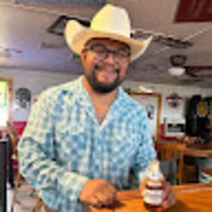 Meet your Posher, Armando